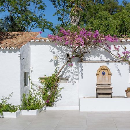 Amago Guesthouse Santa Bárbara de Nexe Exterior foto